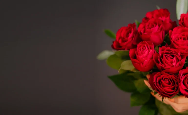  Expressing Love in Full Bloom: Eflorist’s Irresistible Valentine’s Day Flowers