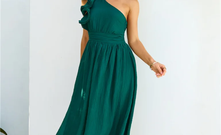  Fresh Fashion Finds: Explore Hello Molly’s New Arrival Dresses