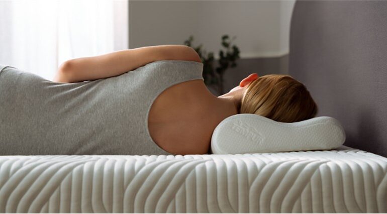  Discover Ultimate Comfort: Explore the Pillows Collection at Feather & Black