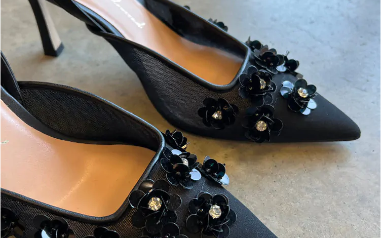  Stepping into Elegance: Discover the Exquisite Women’s Footwear by Never Fully Dressed