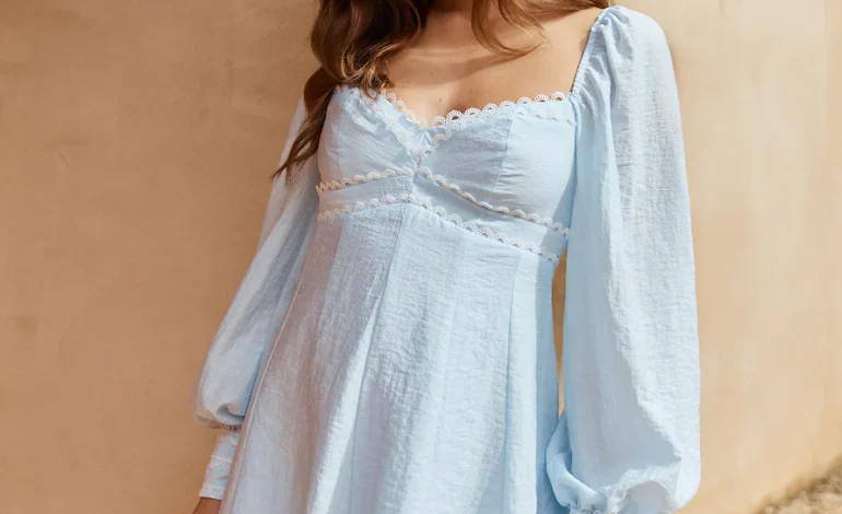  Stay Stylish and Warm: Hello Molly’s Long Sleeve Dresses for Fall-Winter