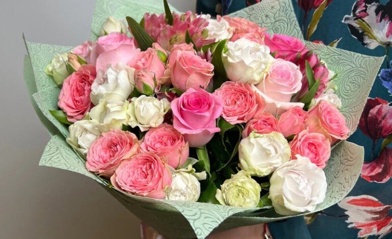  Brighten Their Day with Letterbox Flowers from MyFlowers